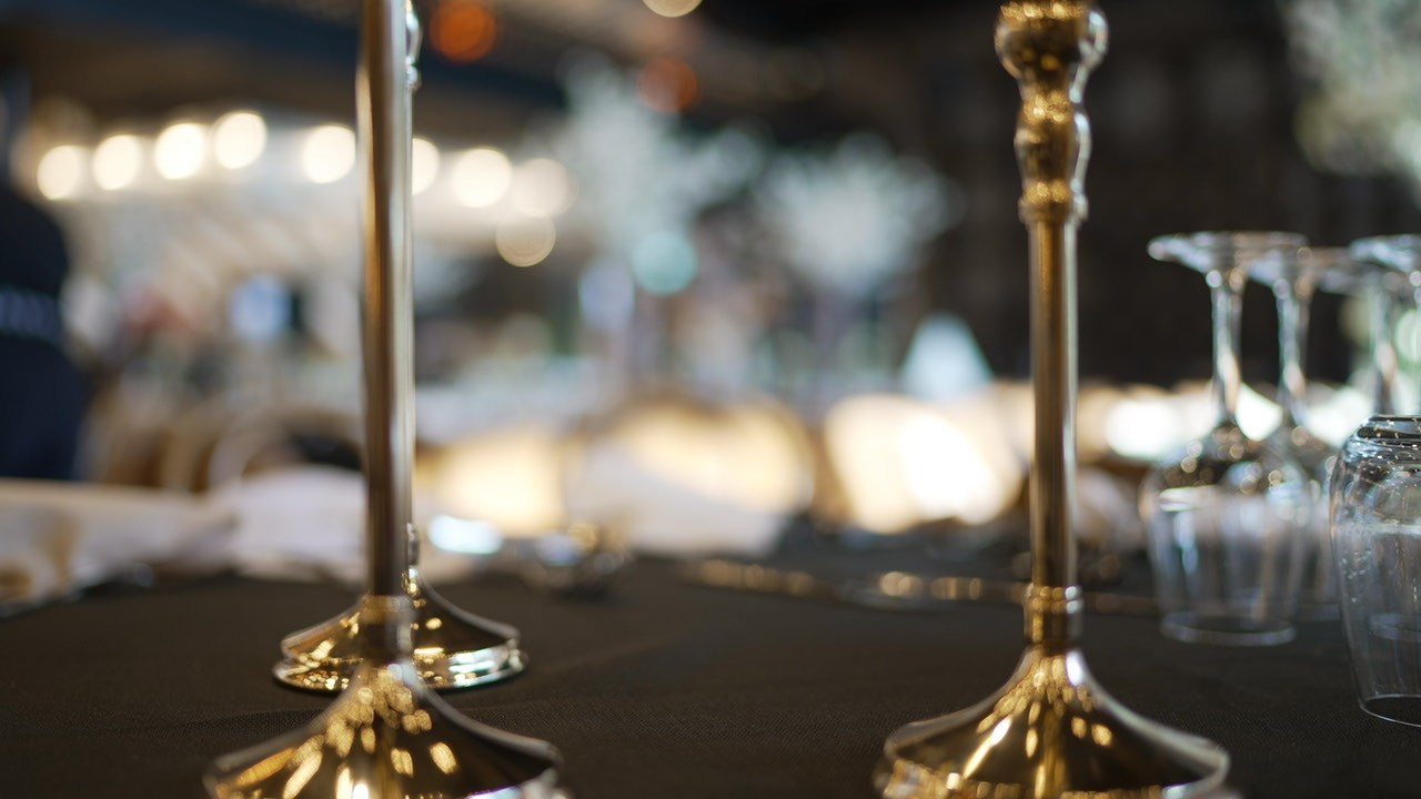 VIA / BASICO. Wedding and events photographers Studio Shalom