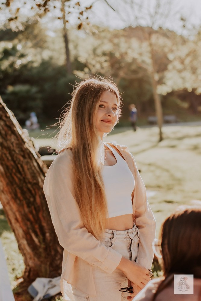 Picnic. Professional portrait photographer in Los Angeles | Axenia Haritonova