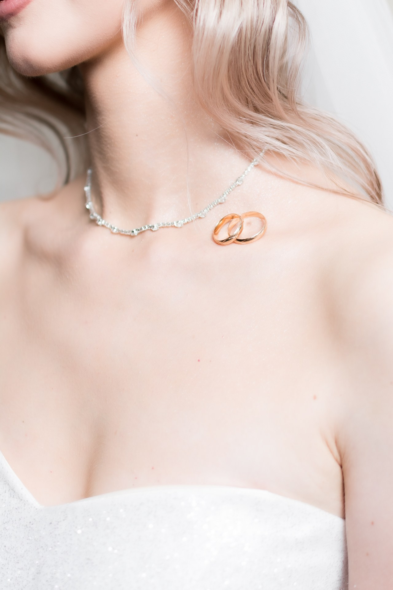 Праздники / семейные фото / свадьбы / свадебные фотосеты / репортажная съёмка