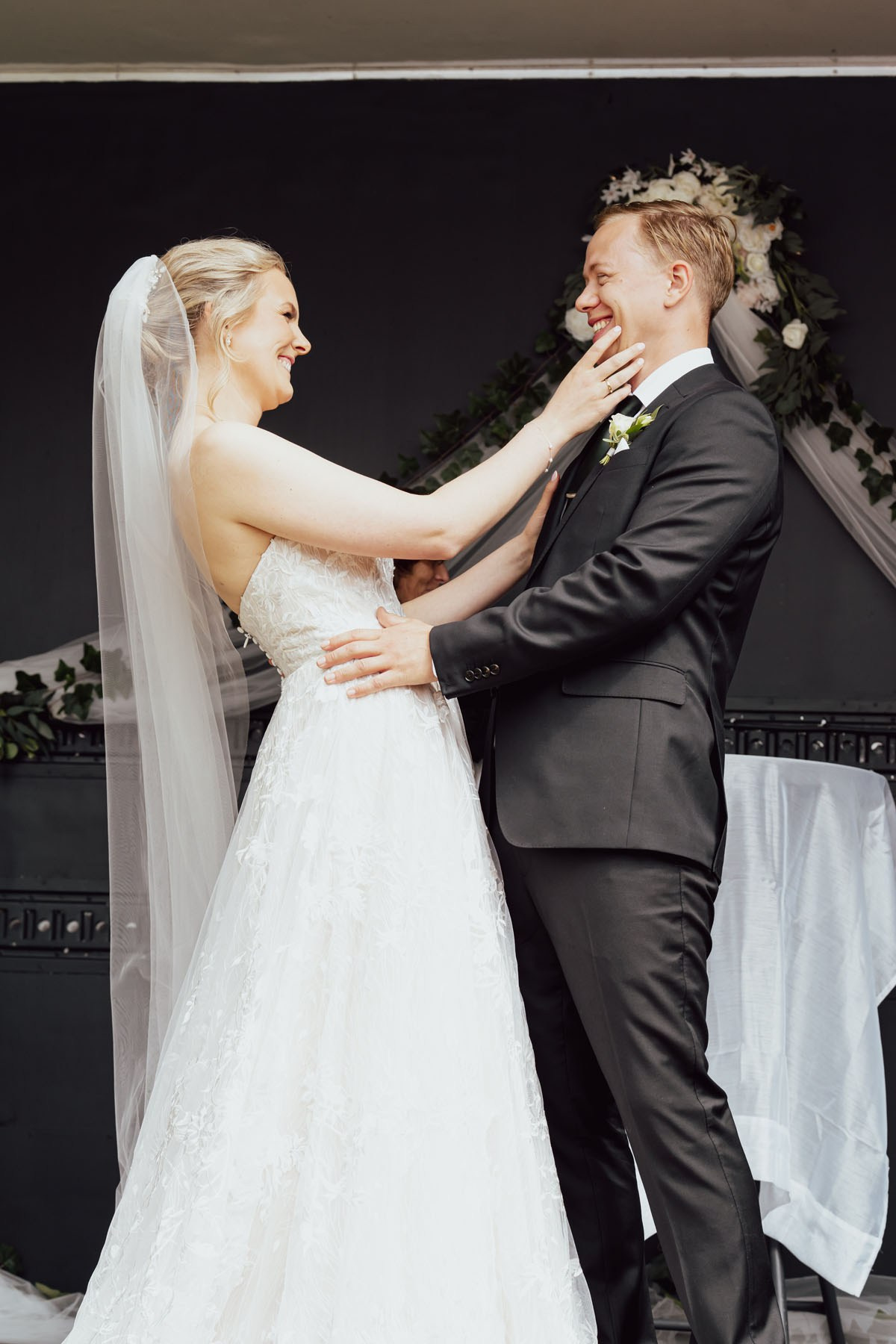 Nathalie & Mats. Fotograf Nadia | Bryllupsfotograf og videograf i Porsgrunn