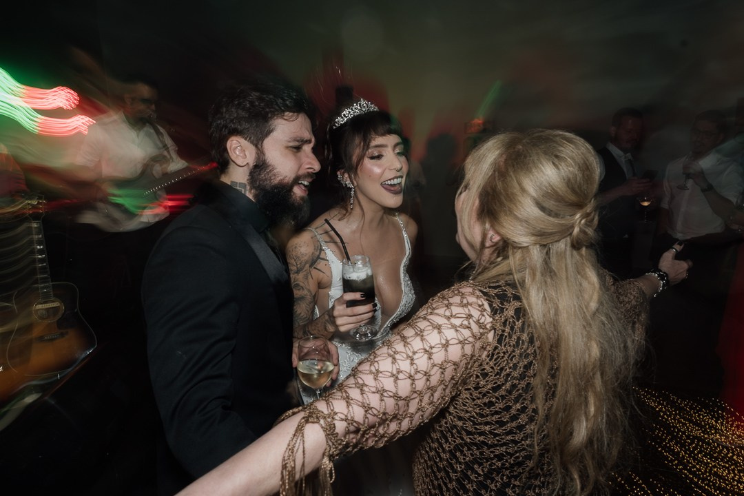 Cecília e João. Edu e Josi Fotografia de Casamento em Belo Horizonte | Fotos Naturais