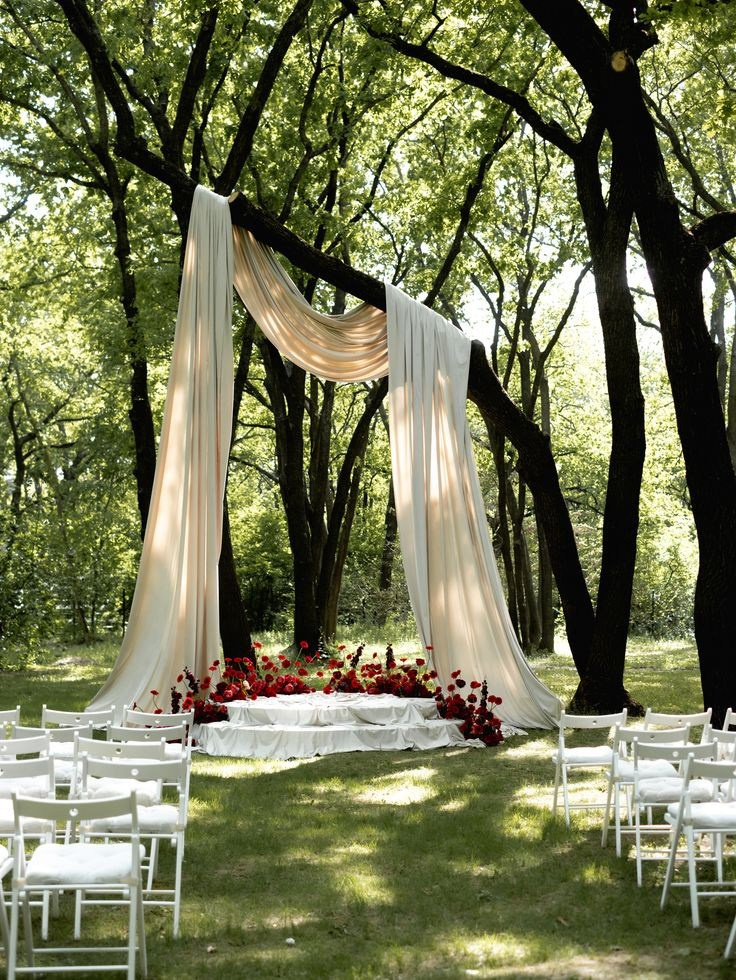 Wedding arch of flowers. Главная