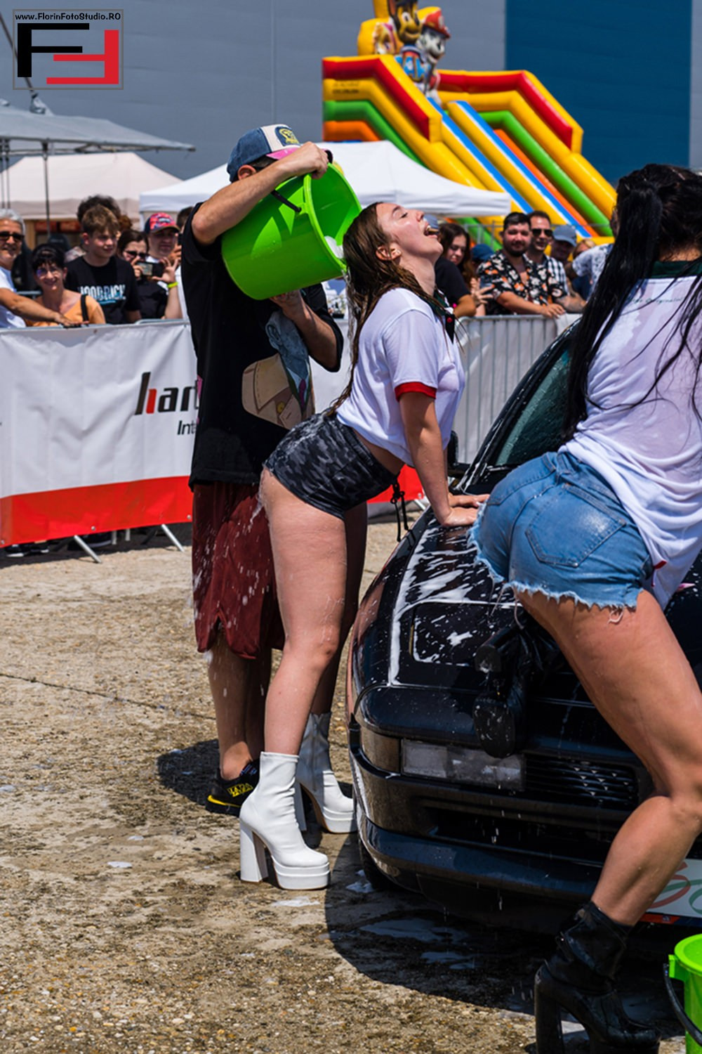 Car Wash @ Auto Total Business Show 2024. Studio foto Galati sexy — boudoir fotograf freelancer Florin Costache