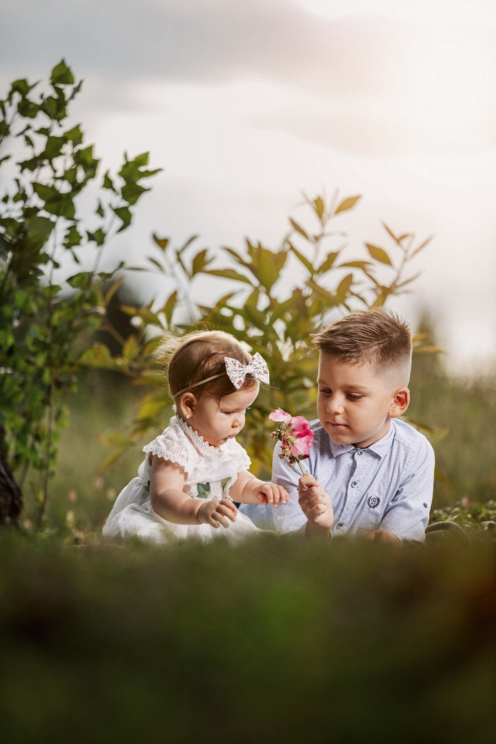 DEČIJA FOTOGRAFISANJA. Fotografi iz Backog Petrovca David i Andrea Stojanovic