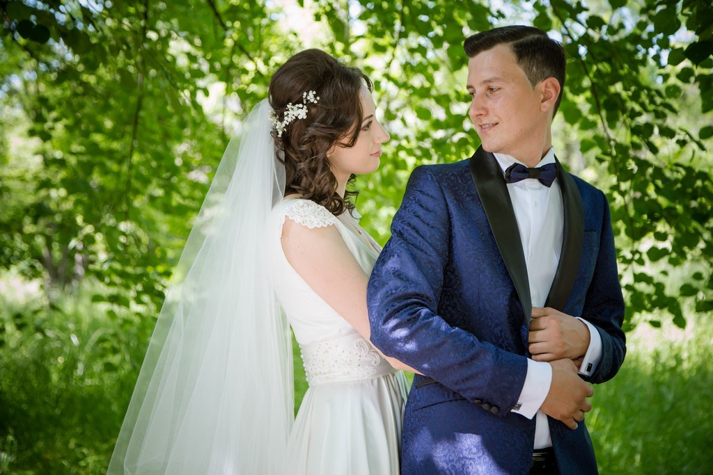 Corina & Silviu by fotograf nunta Iasi — Eduard Schiopu