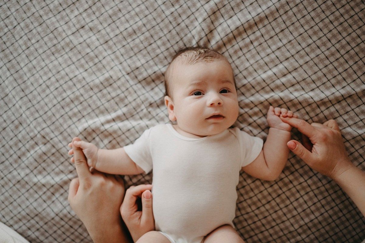 Jelena, Uros i Vasilije / porodicno fotografisanje kod kuce. Deciji i porodicni fotograf u Beogradu Oksana Skendzic