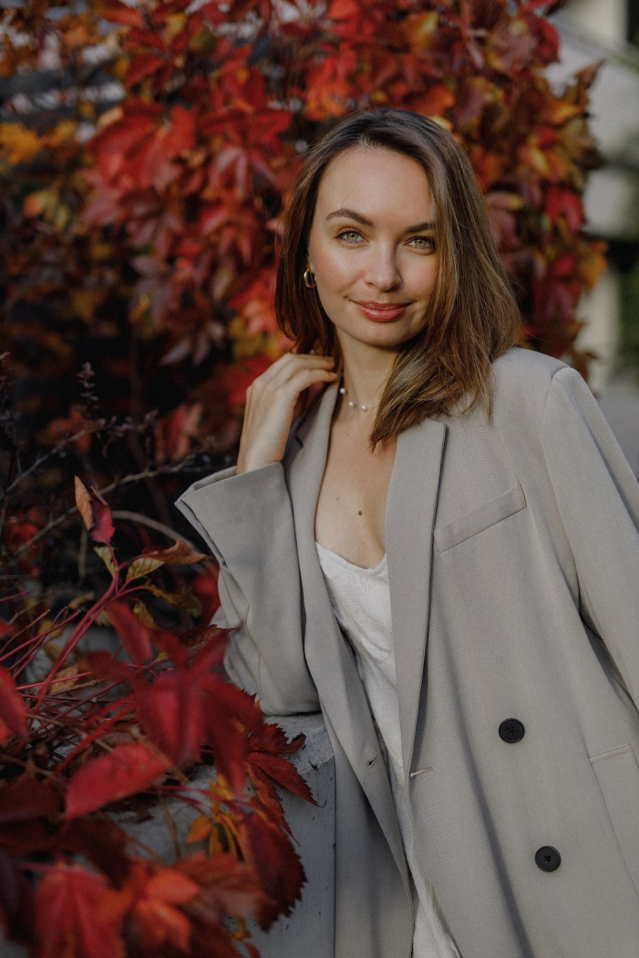 Emilia. Sesja w domu i ogrodzie. Fotograf w Krakowie i Europie