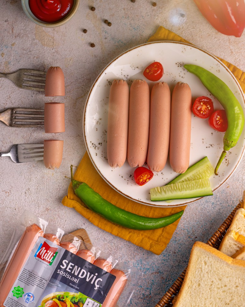 В Азербайджане вы можете подробно ознакомиться с профессиональным фото-портфолио фуд и предметного фотографа Сулейманлы Сулеймана. Здесь представлены качественные фуд-съемки и предметные фотографии для рекламы, меню, e-commerce и продвижения брендов.