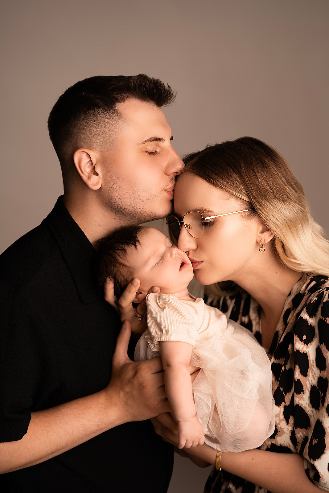 Sesja newborn. VideofotKA.pl