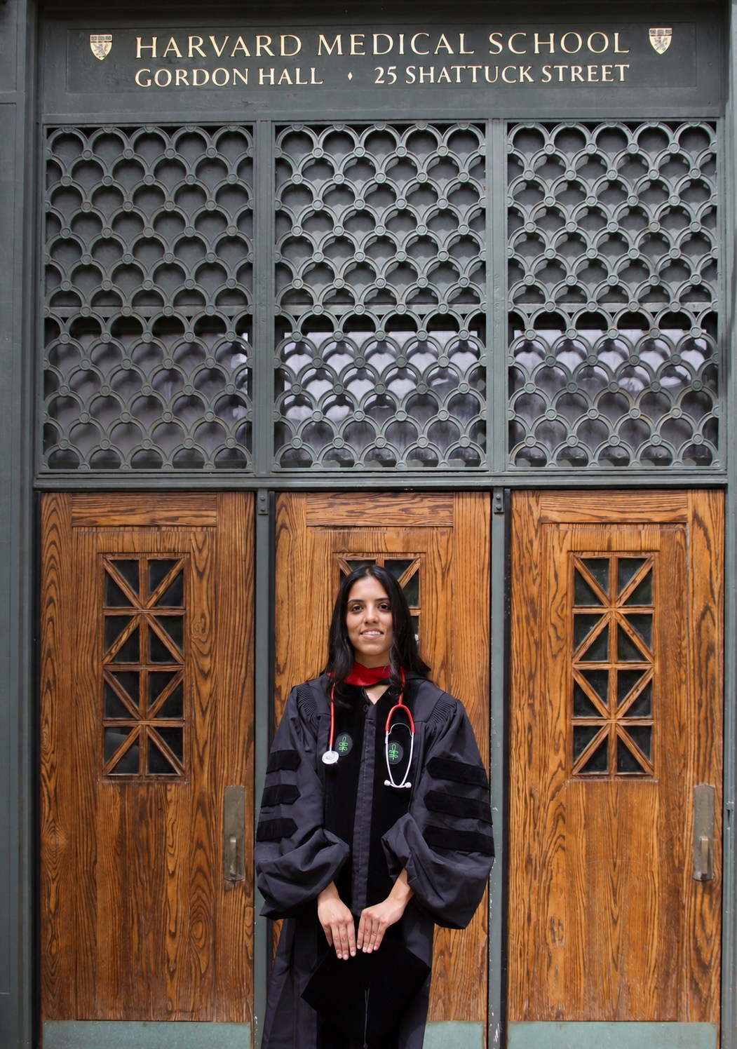 MD graduation with Ruhi. Kelly Sang, graduation and portrait photographer in Boston