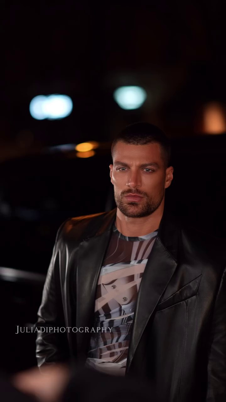 Simone Susinna. Julia Di |Fashion streetstyle photographer|videomaker in Milan & Paris