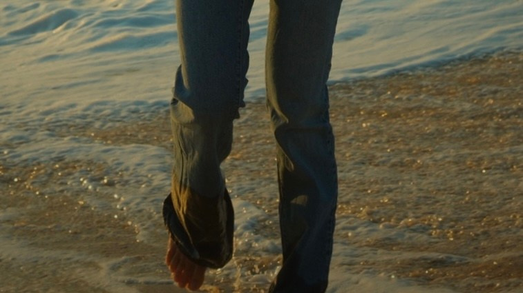 PHOTOS. Visual artist, available worldwide