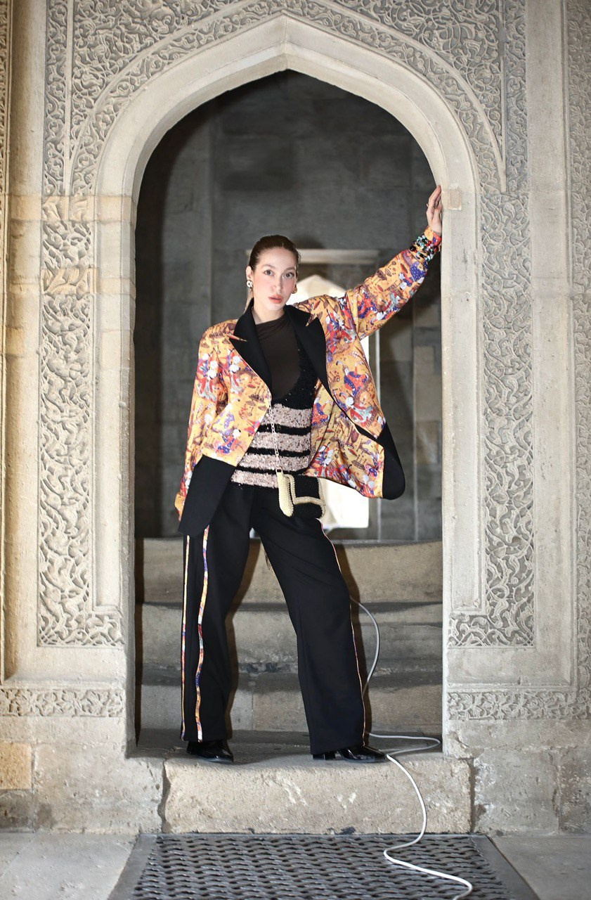 Ellen. BIG Model Agency. “Dare to Be Famous”