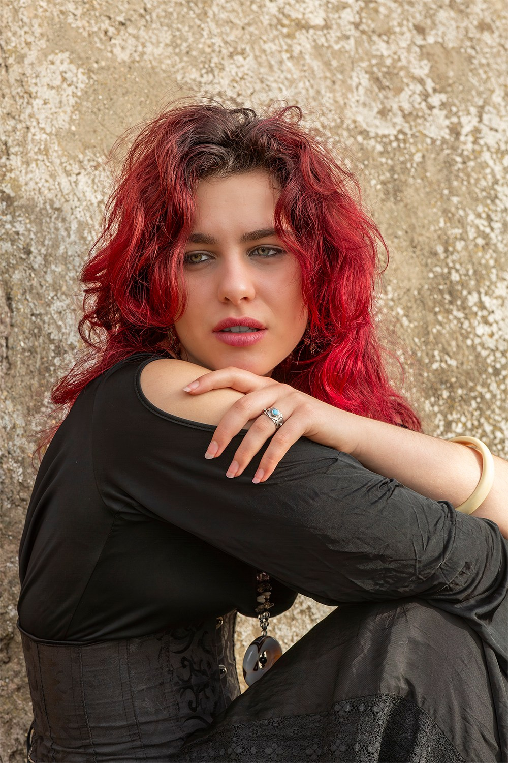 Katie Bassanesi. Glow Pixel