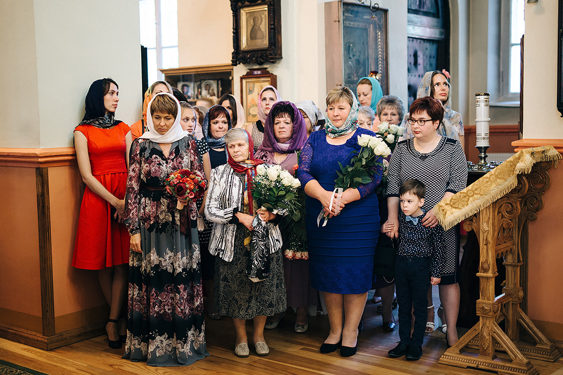 Фотосъемка свадебного венчания в церкви. Свадебный фотограф в Риге Юрий Кор