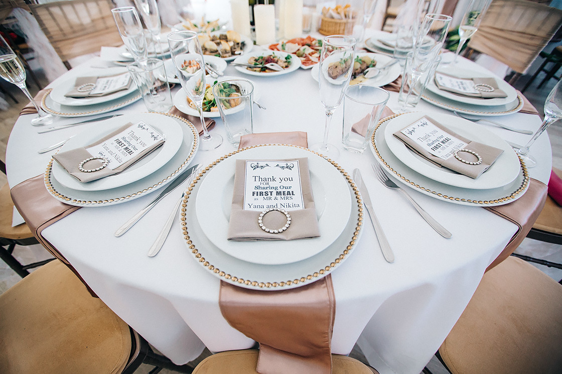 Kāzu fotografēšana Saulkrastos un Rīgā. Kāzu fotogrāfs Rīgā Yury Kor