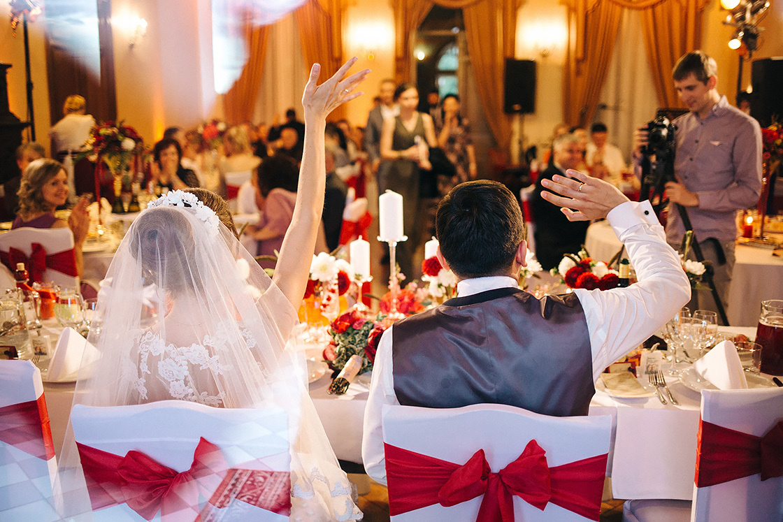 Фотосъемка свадебного венчания в церкви. Свадебный фотограф в Риге Юрий Кор