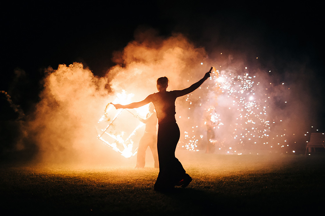 Фотосъемка свадебного венчания в церкви. Свадебный фотограф в Риге Юрий Кор