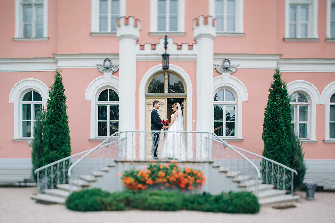 Kāzu fotografēšana Saulkrastos un Rīgā. Kāzu fotogrāfs Rīgā Yury Kor