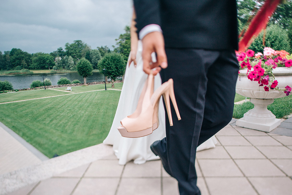 Kāzu fotografēšana Saulkrastos un Rīgā. Kāzu fotogrāfs Rīgā Yury Kor