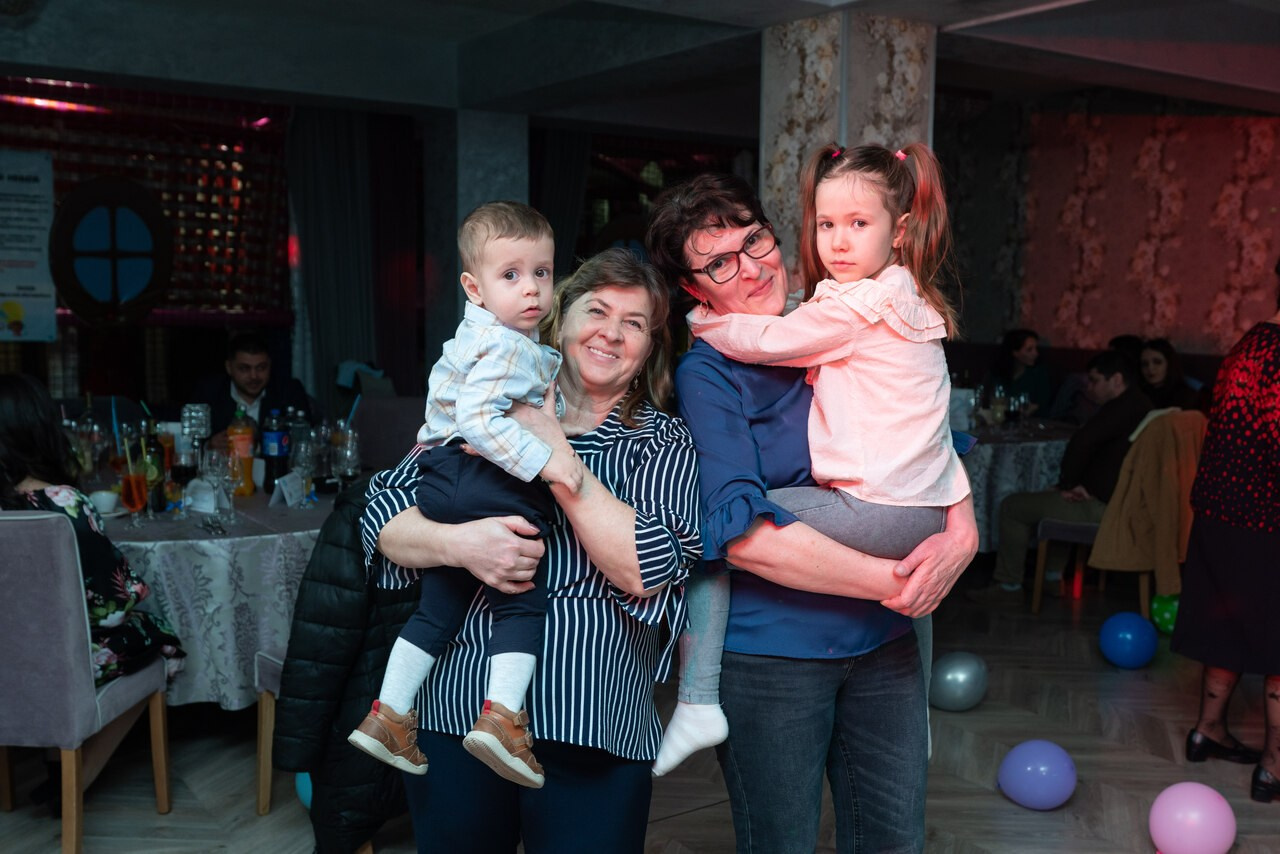 Fotografii botez Ionut Dima. Fotograf Alin Stefan