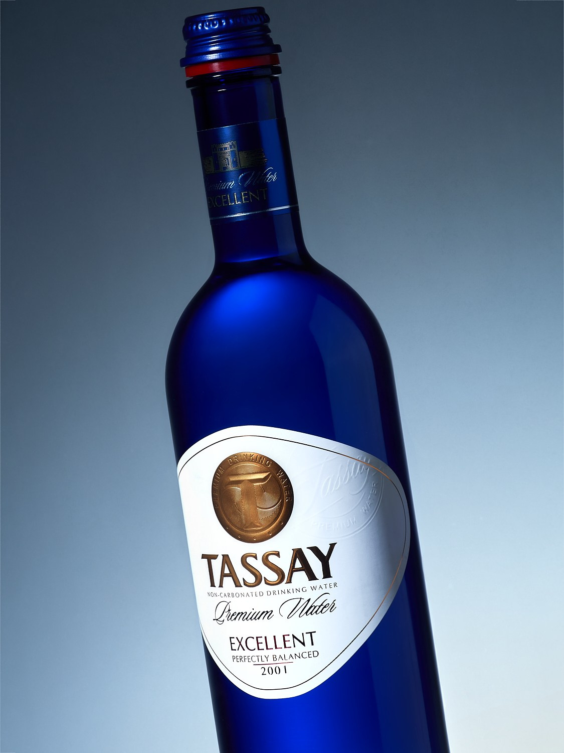 Бутылки. Предметная фотосъемка в Алматы. Студия фото и видео съемки товаров