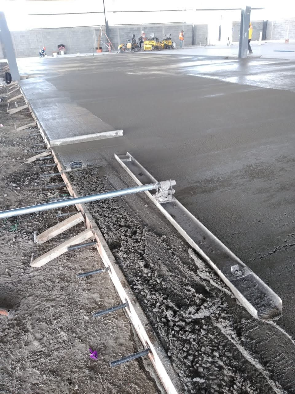 Calles, Pisos y Banquetas. Grupo DECOCO