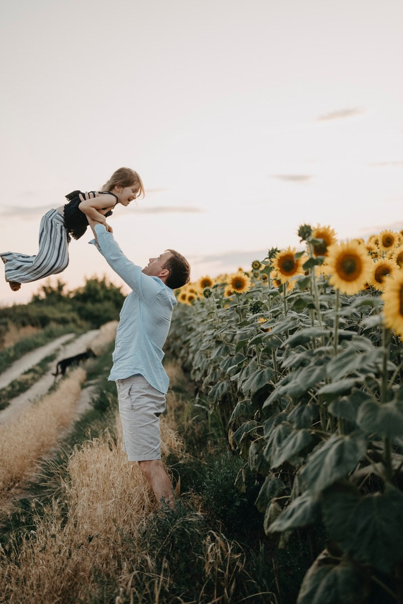Jelena Milos Dunja i Mila / porodicno fotografisanje. Deciji i porodicni fotograf u Beogradu Oksana Skendzic