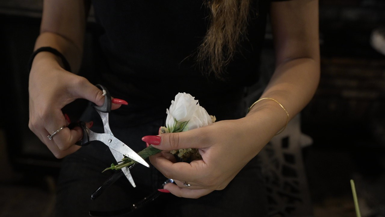 VIA / BASICO. Wedding and events photographers Studio Shalom