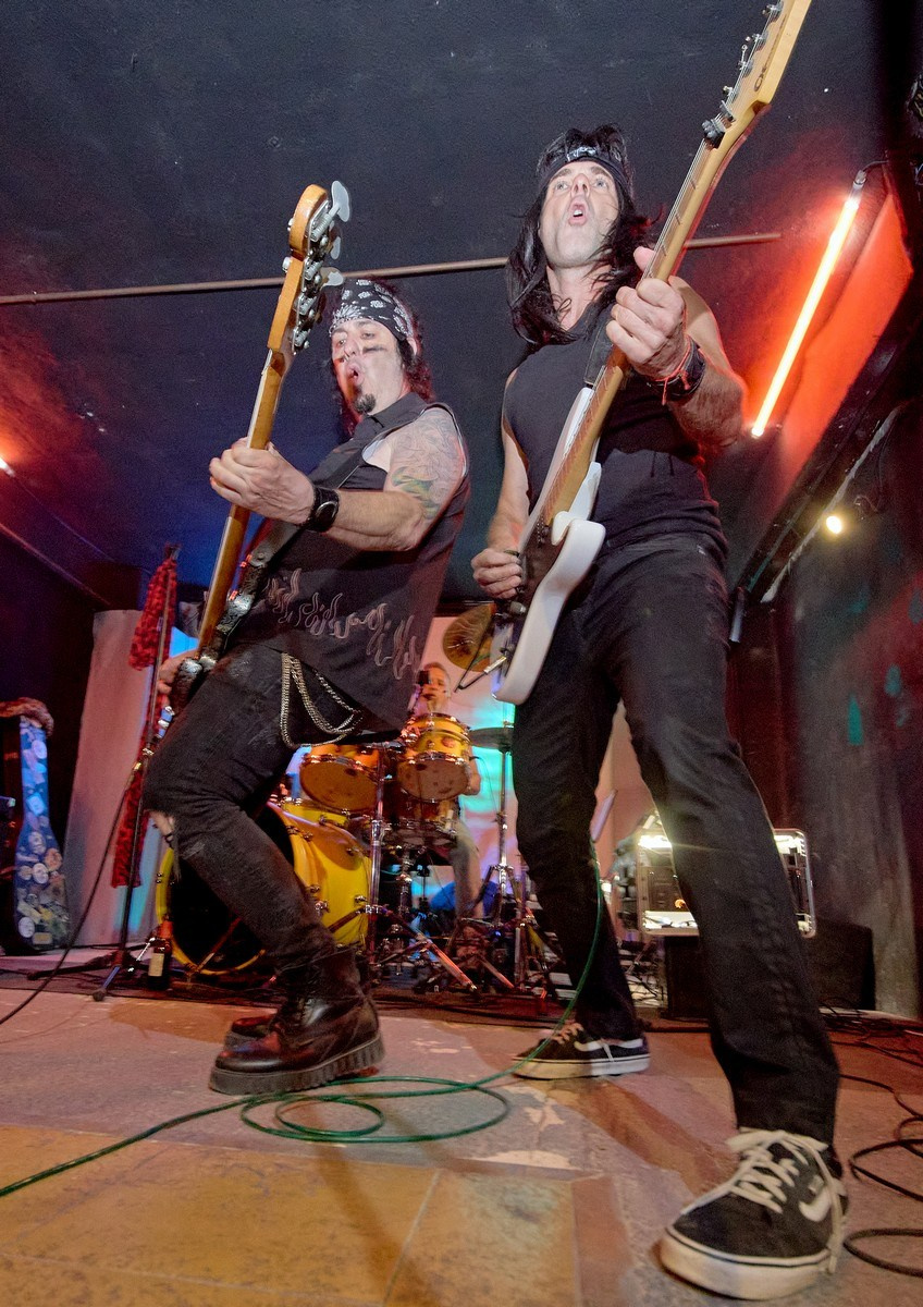 Mötley Crüe tribute. La Granja Cultural Association Alcoy Spain