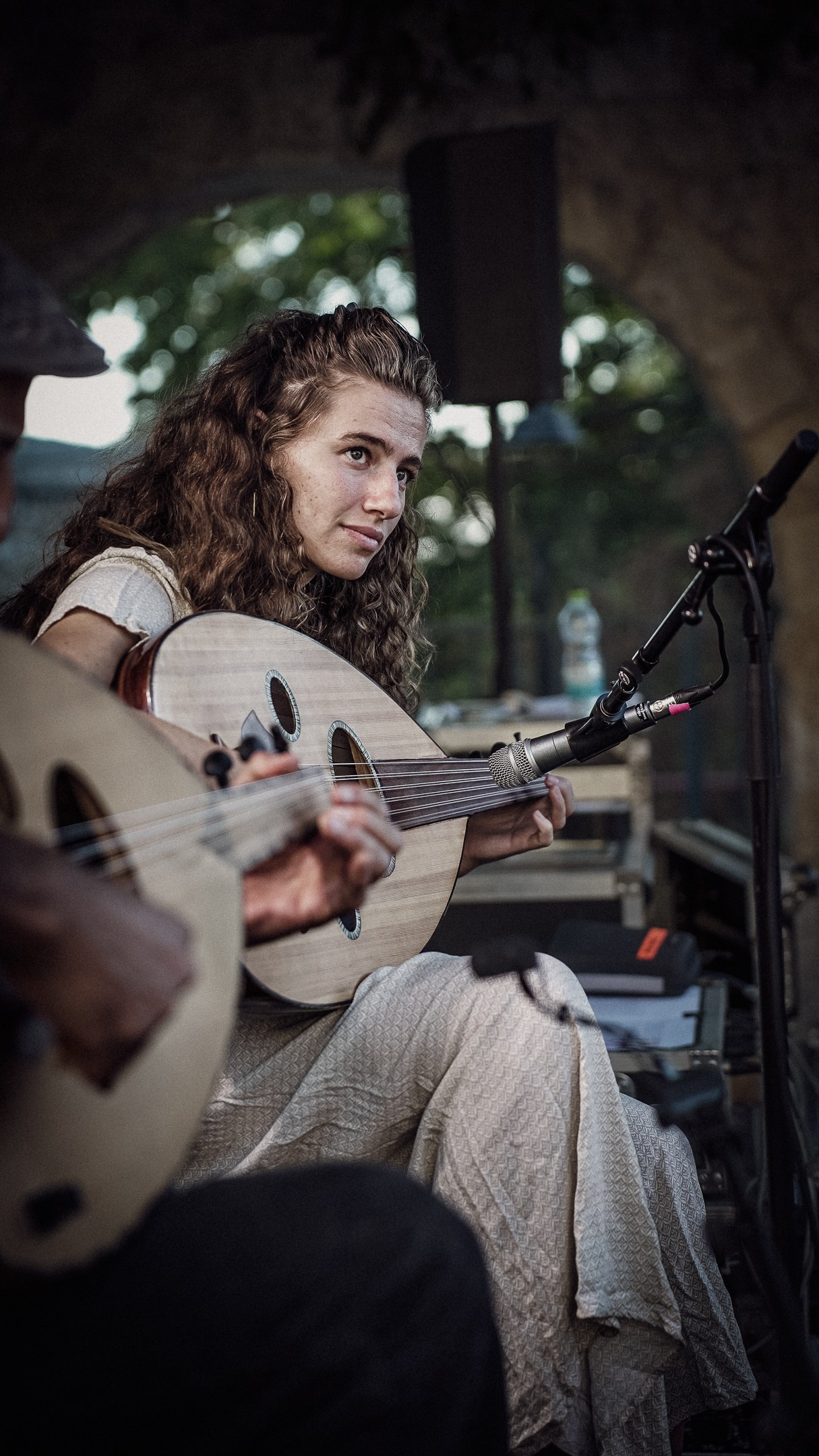 שירותים. יותם שחר צילום ועריכה