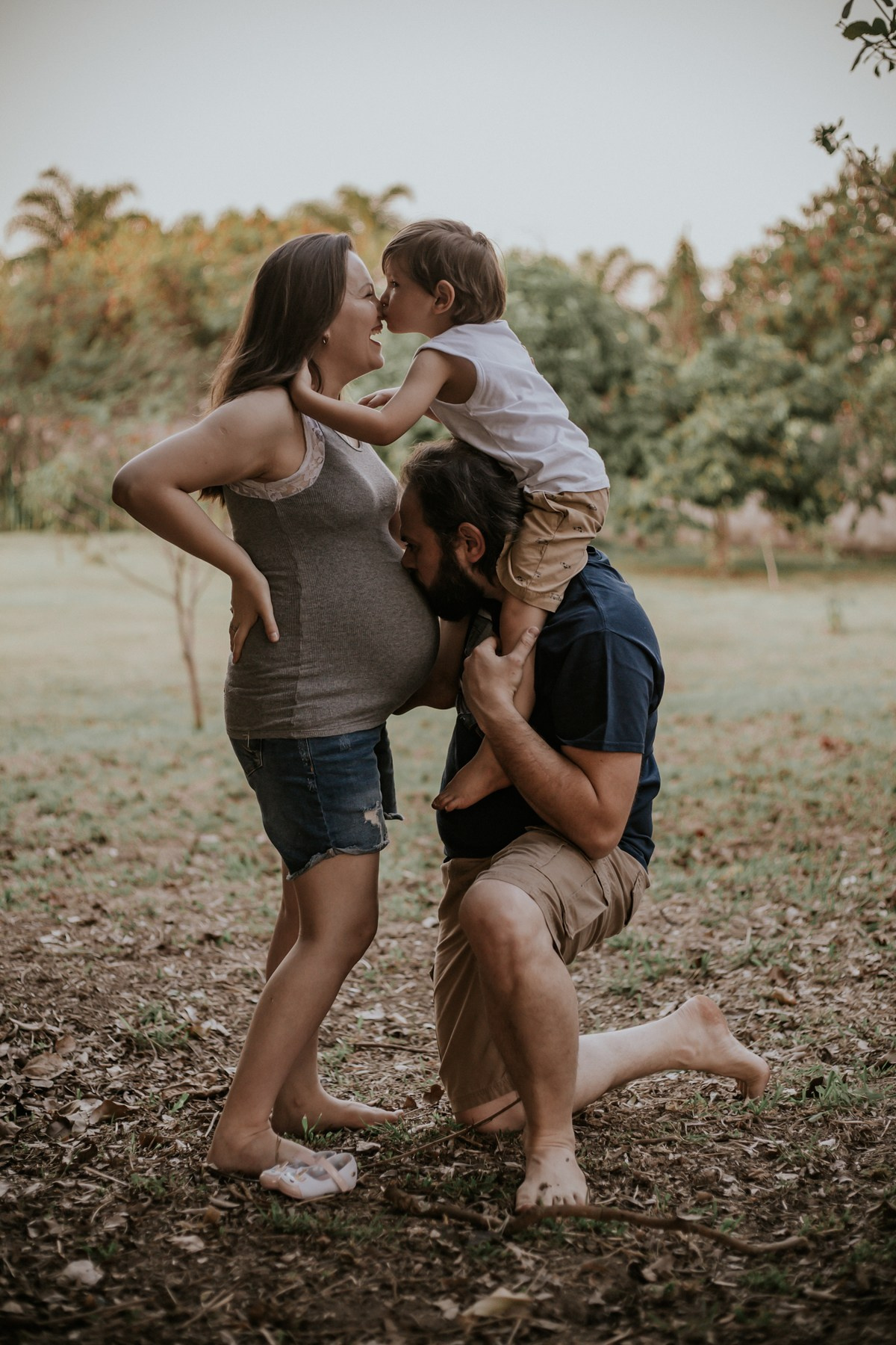 Luana, Victor e Theo a espera de Luísa. Fotógrafa de Eventos em São Paulo e Sorocaba Kika Damasceno