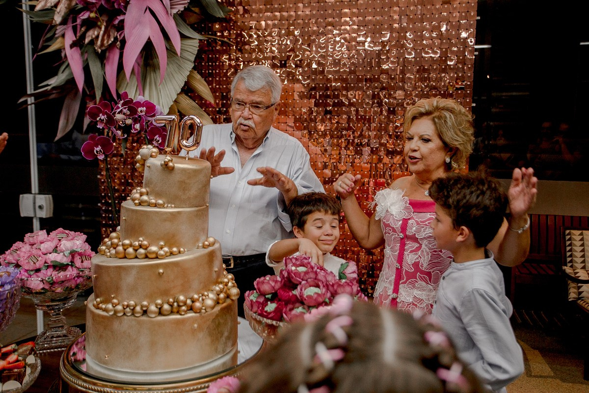 Waldeana - 70 anos. Fotógrafa de Eventos em São Paulo e Sorocaba Kika Damasceno