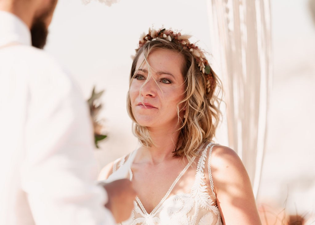 Tom and Denise. Renate Woeste | Wedding planner in Rhodes. Creating dream weddings by the sea. Let’s make your special day unforgettable