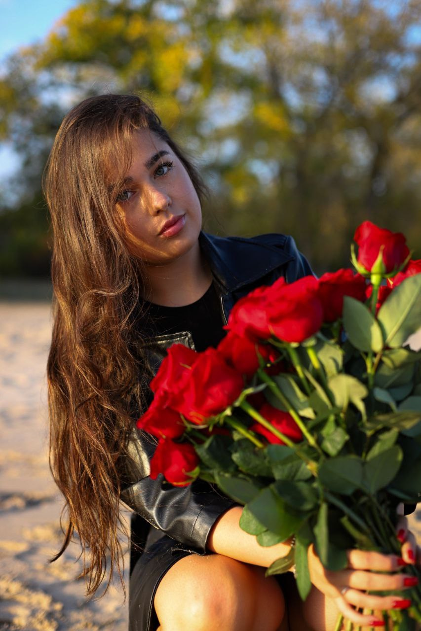 Mom with daughter. VALERIIA VIUNOVA individual shooting\love story\event\brand