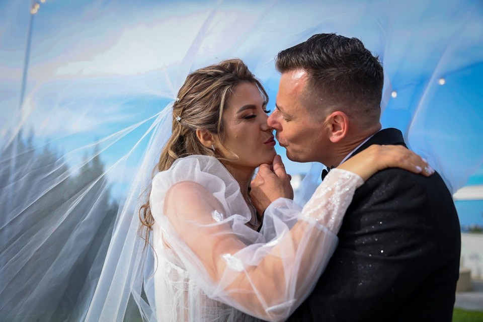 Catalina & Roger. Fotograf Nuntă Constanța - Moments by Gub