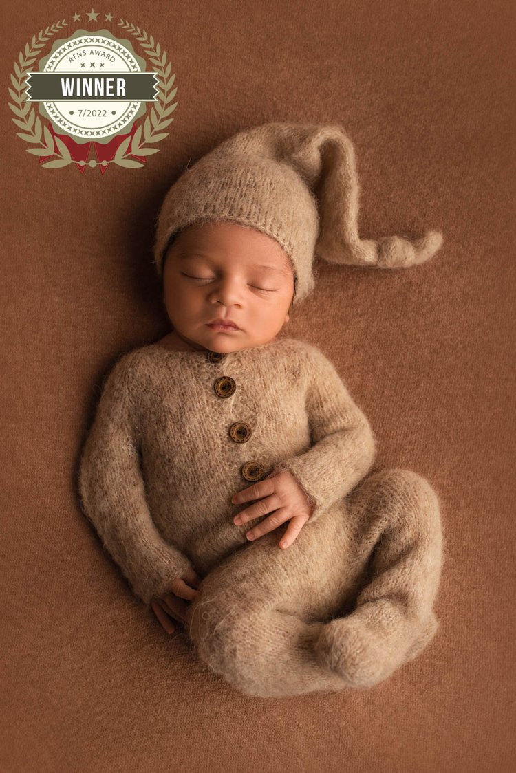 Ottawa Newborn and Baby Newborn Photographer Elena Helali