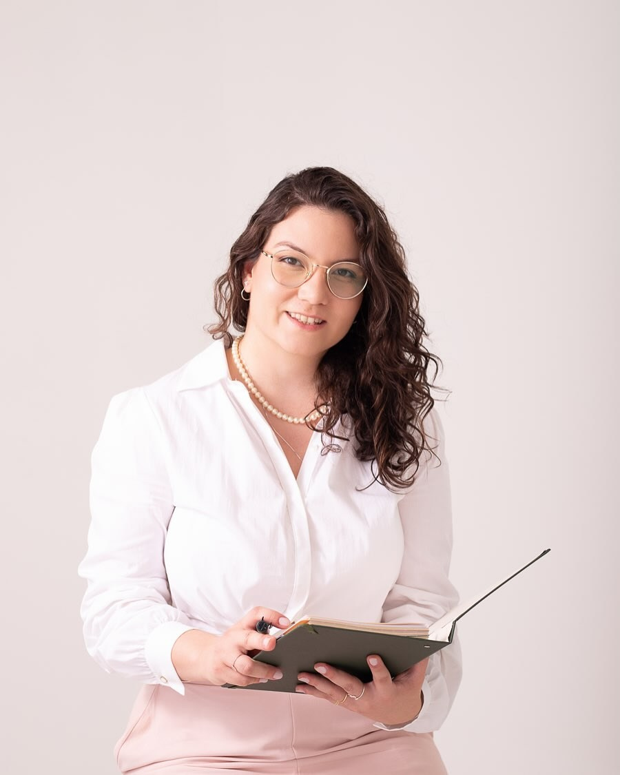 Estúdio Fotográfico em Holambra | Ensaios Gestante, Família e Retratos Profissionais. Joyce Maria Fotografia | Fotógrafa em Holambra