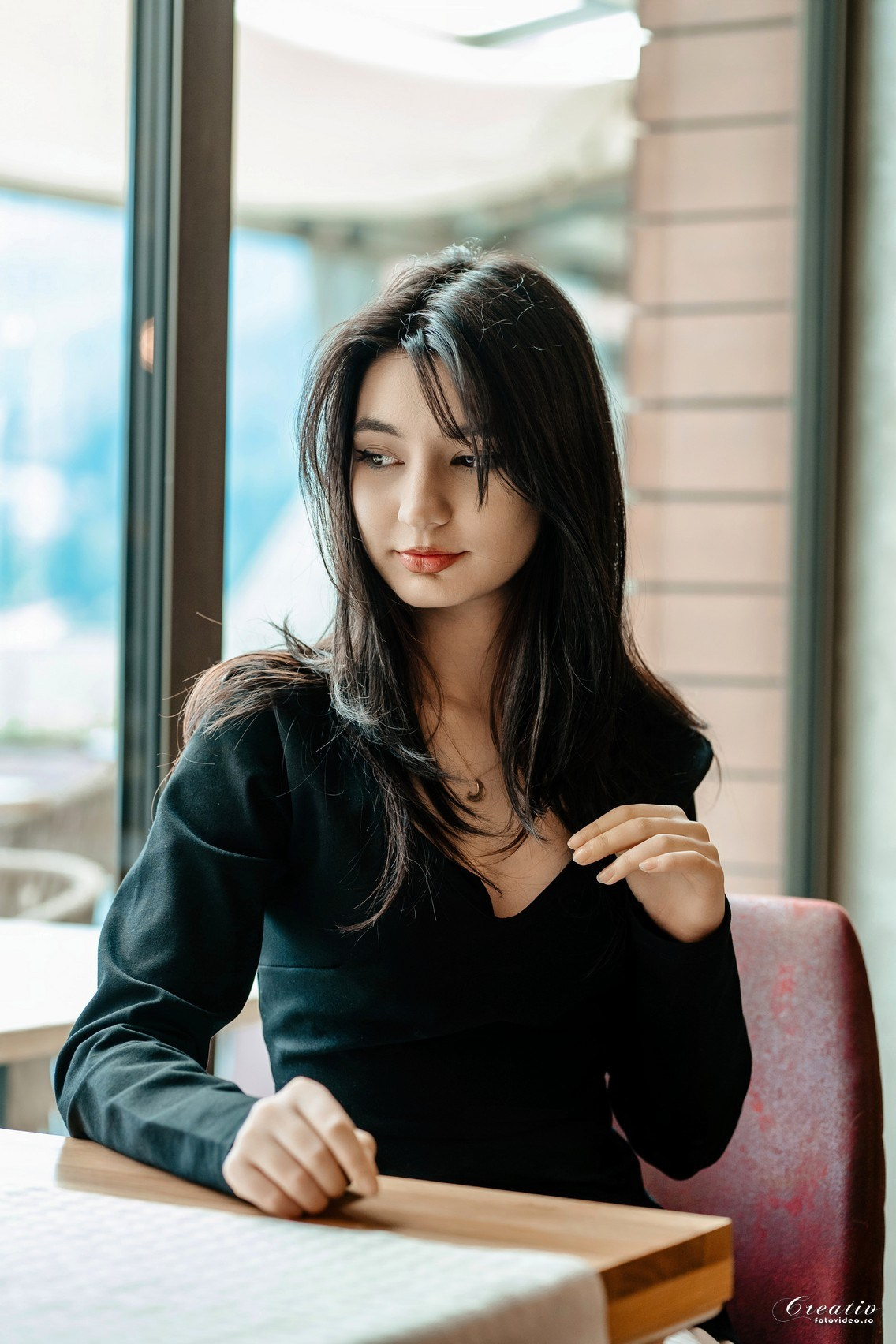 Oferta albume absolvenți 2026. Fotograf nuntă Bistrița | fotograf botez | Creativ Foto Video | Vasile Mizgan