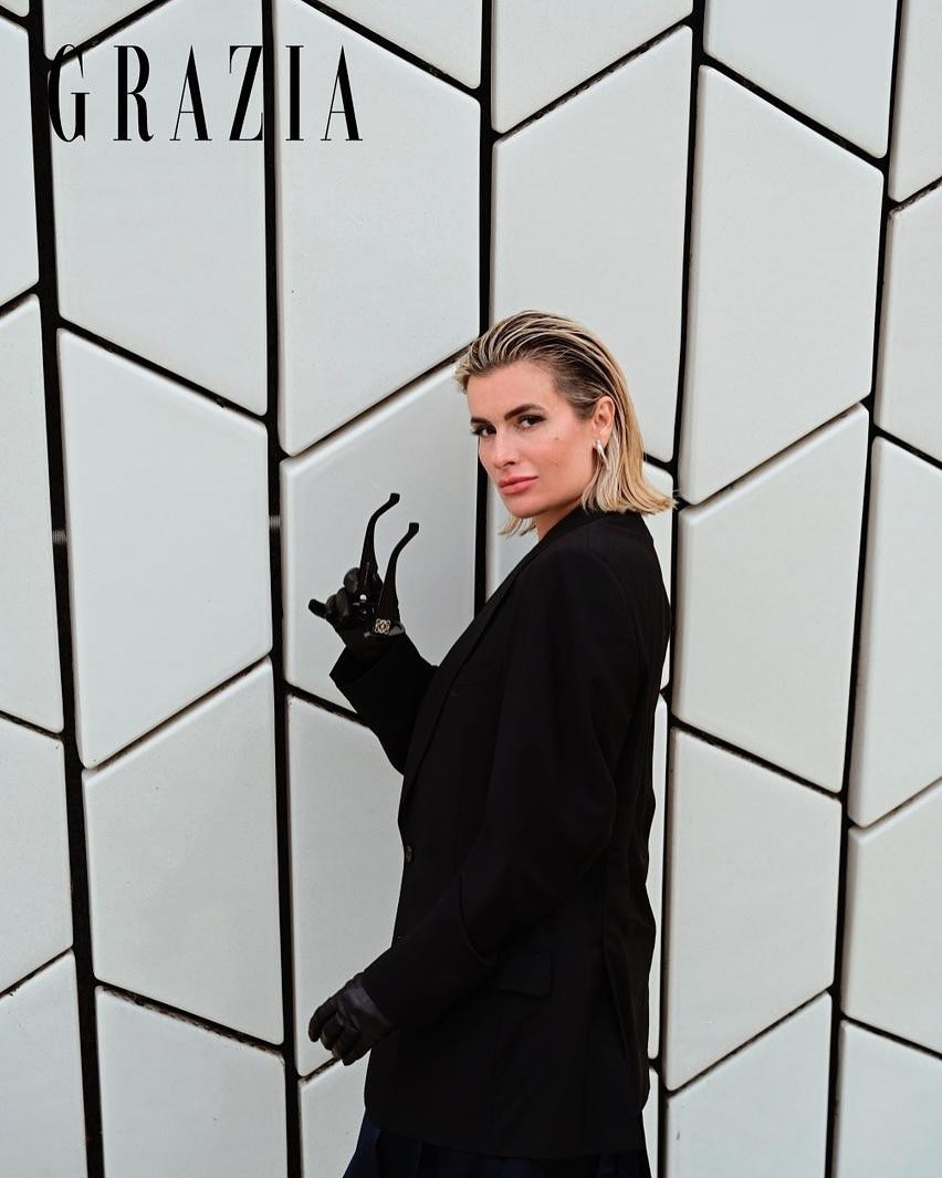 Magazine. Wedding and commercial photographer