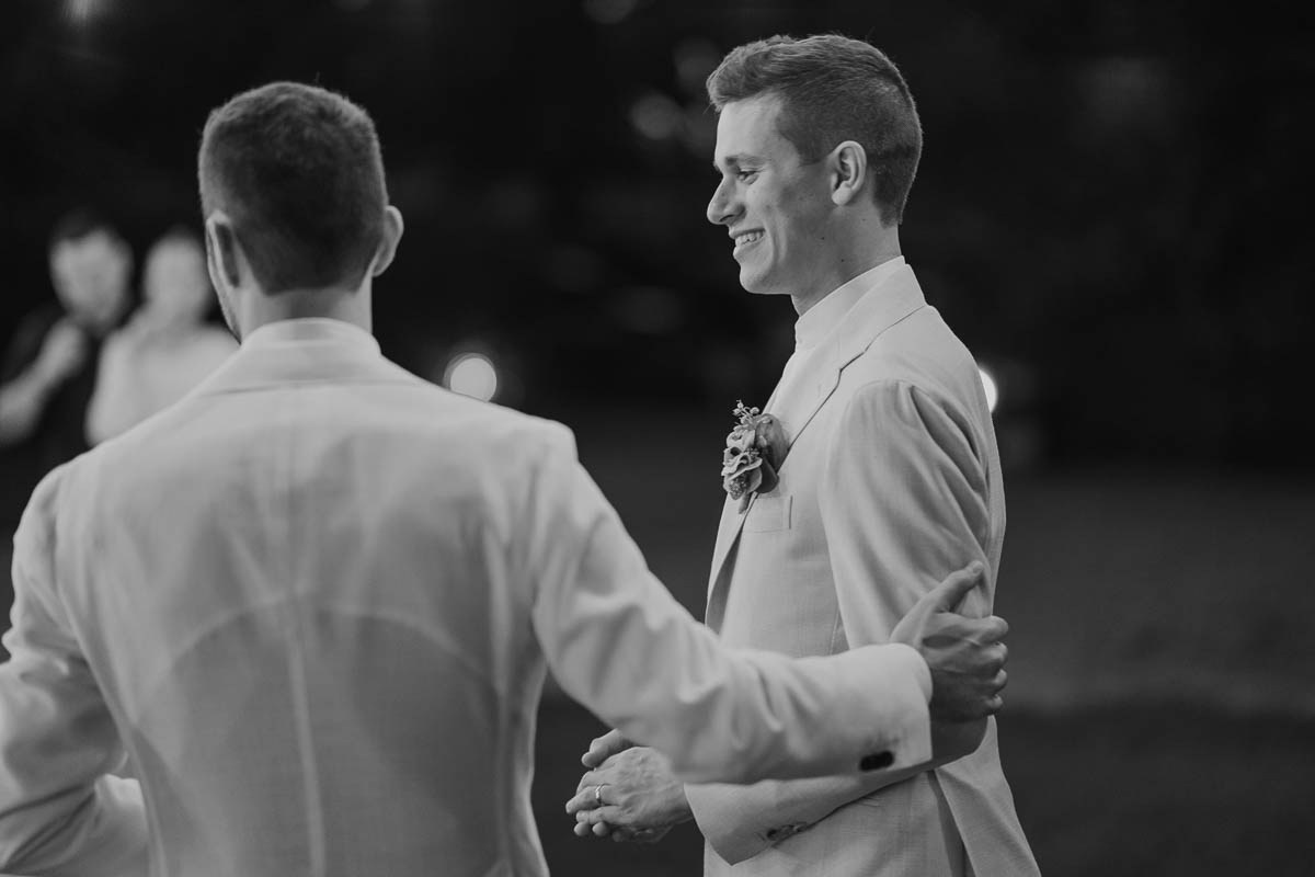 Francesco e Leonardo matrimonio presso la tenuta Le Risare Italia. Lorenzo Mazzega Wedding | Fotografo Matrimonio Milano | Reportage