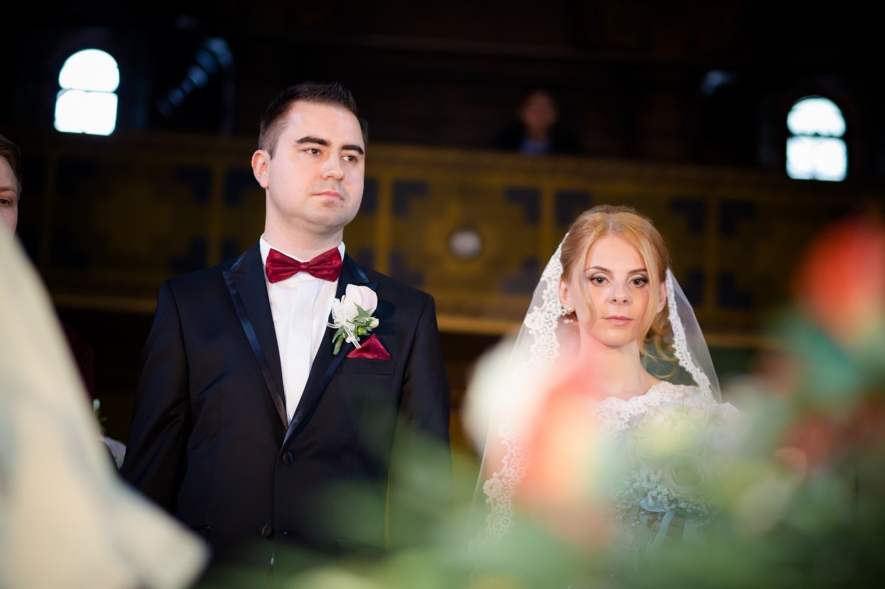 Carmen & Ionut by fotograf nunta Neamt — Eduard Schiopu