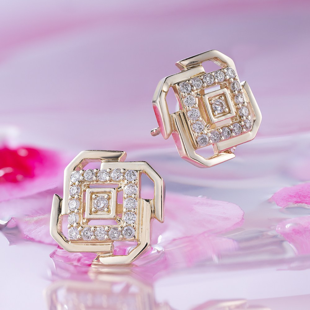 Zlatne minjdjuše u vodi.