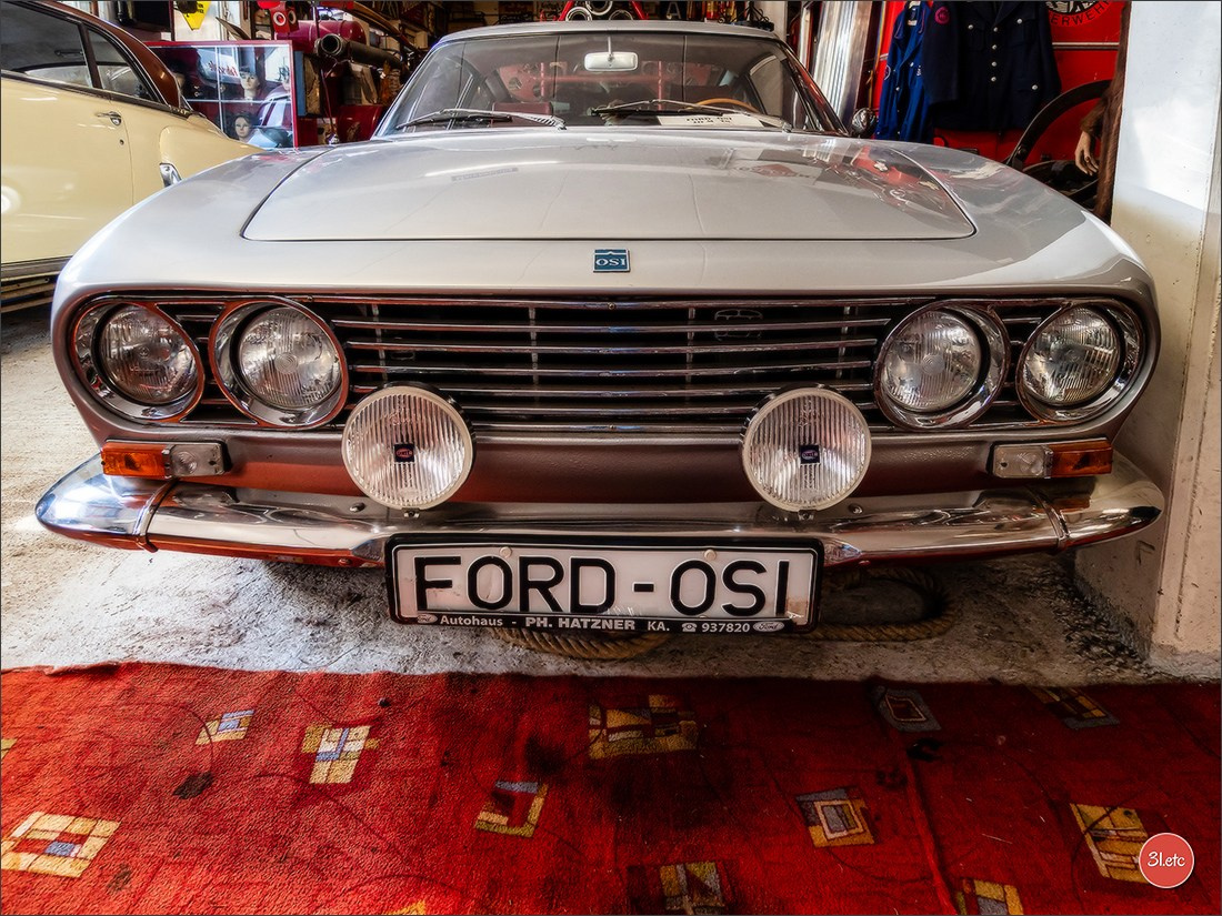 Удивительное место - частный музей старинного хлама - Fahrzeugmuseum. Photographe à Strasbourg | Portraits, Studio, Enfants, Événements