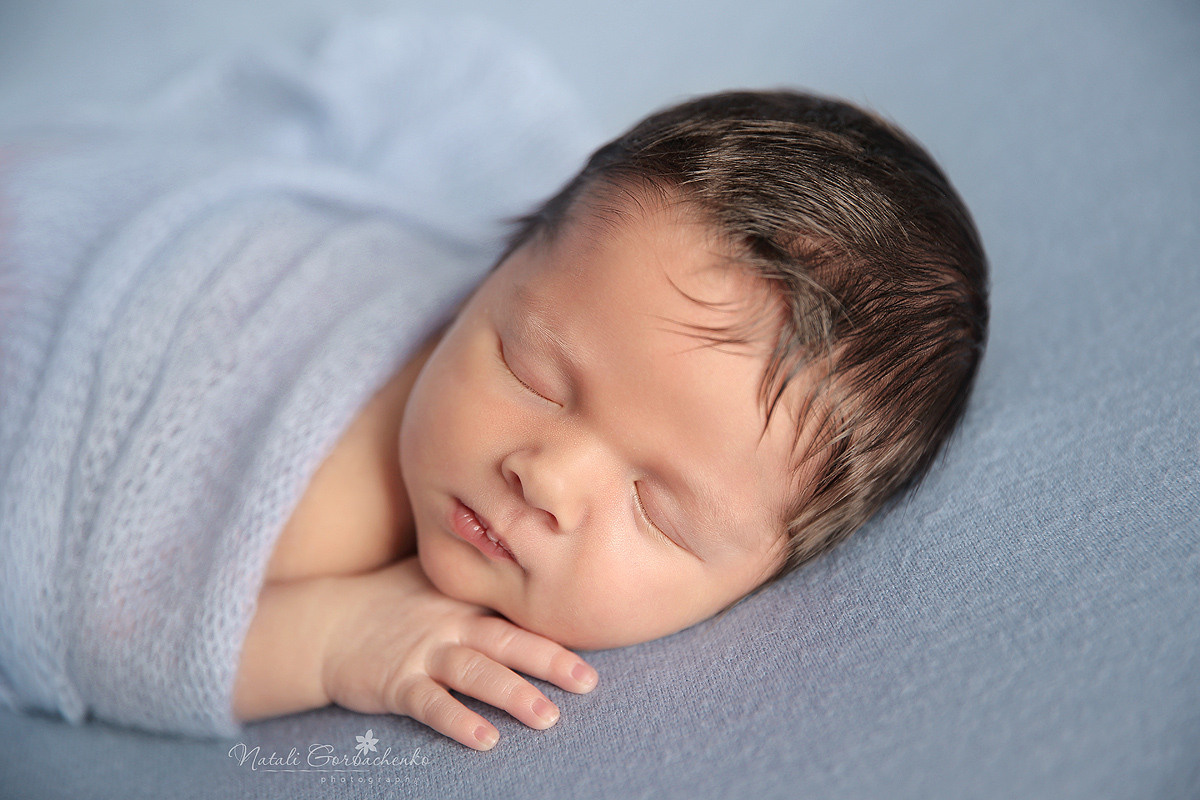 Новонароджені малюки. Дитячий, сімейний, а також newborn фотограф і викладач у Києві Наталія
