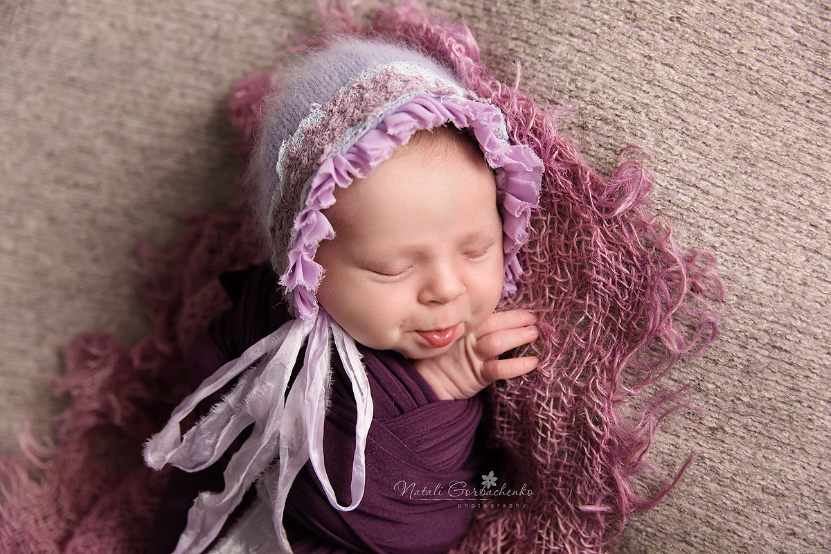 Новонароджені малюки. Дитячий, сімейний, а також newborn фотограф і викладач у Києві Наталія