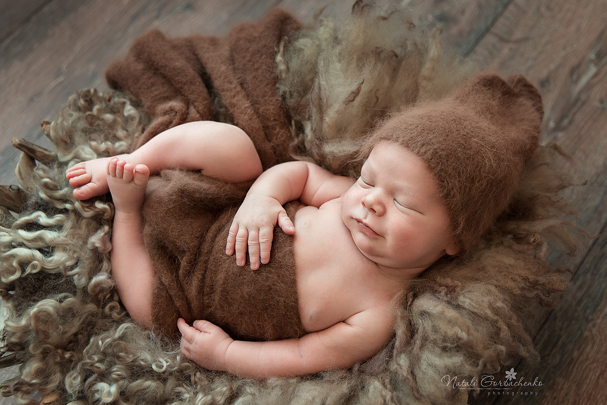 Новонароджені малюки. Дитячий, сімейний, а також newborn фотограф і викладач у Києві Наталія