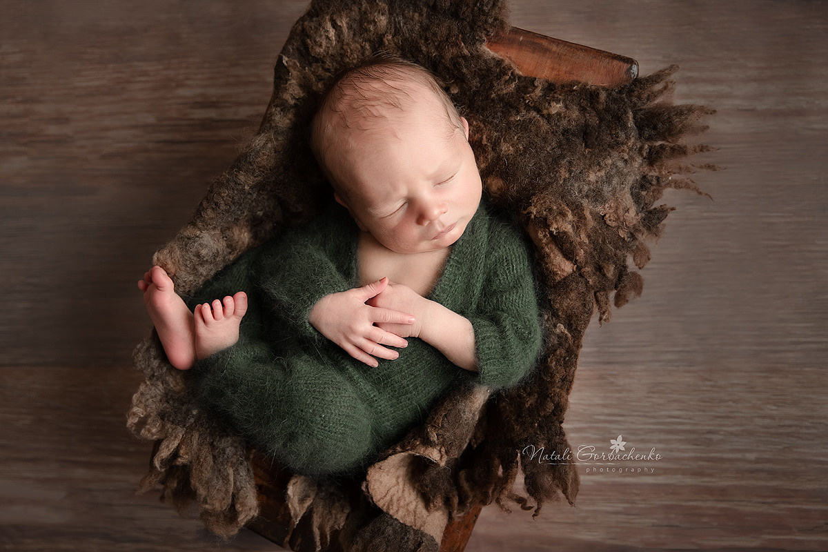 Новонароджені малюки. Дитячий, сімейний, а також newborn фотограф і викладач у Києві Наталія
