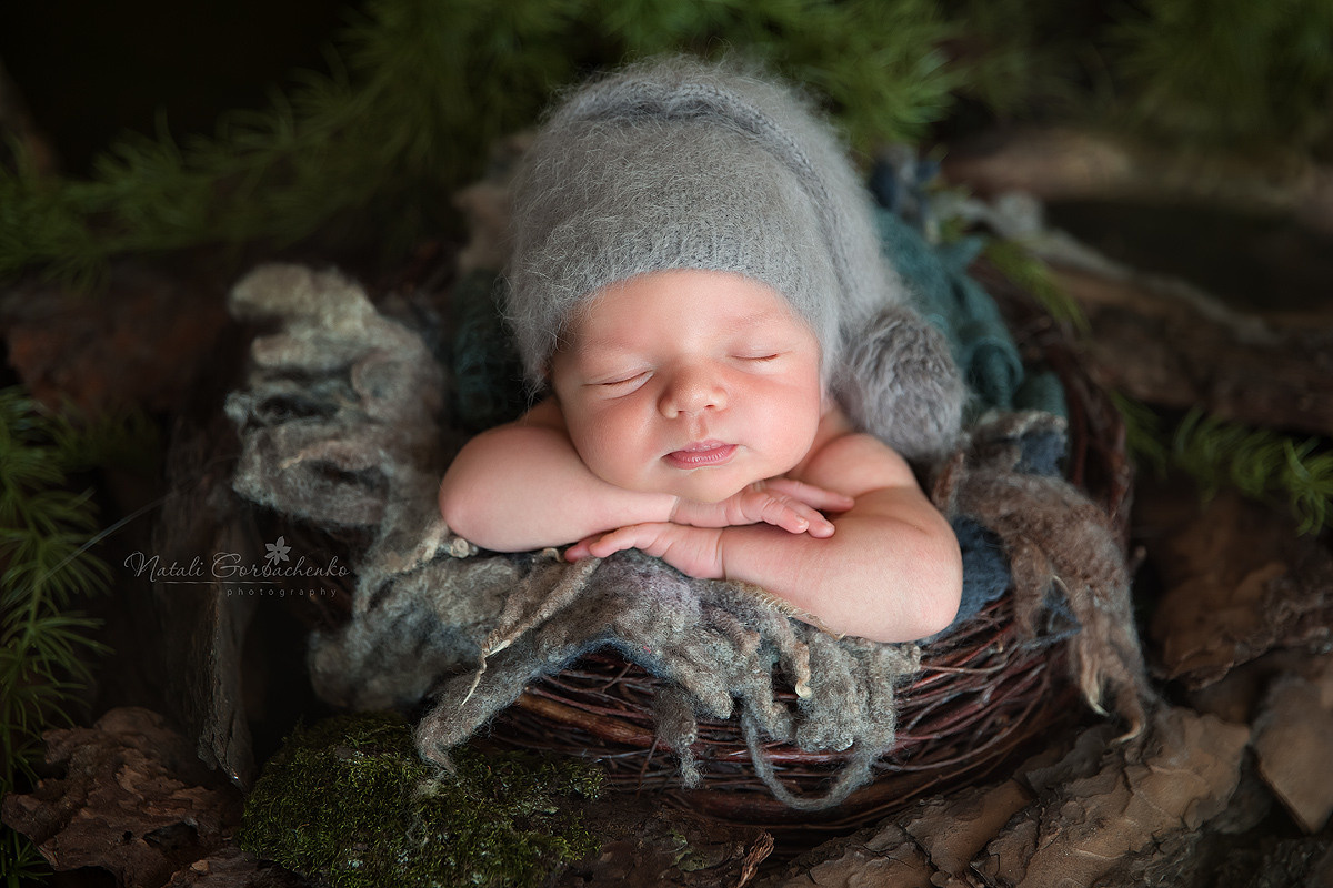 Новонароджені малюки. Дитячий, сімейний, а також newborn фотограф і викладач у Києві Наталія