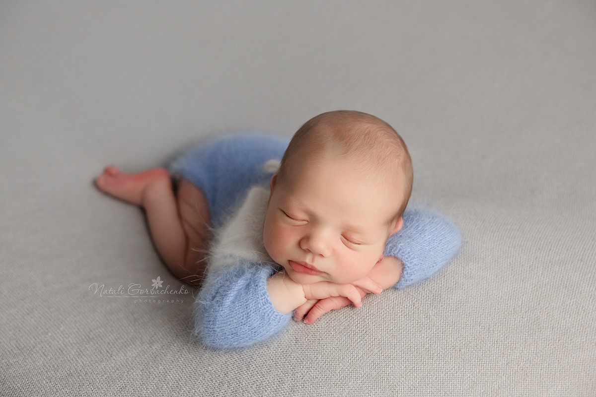 Новонароджені малюки. Дитячий, сімейний, а також newborn фотограф і викладач у Києві Наталія